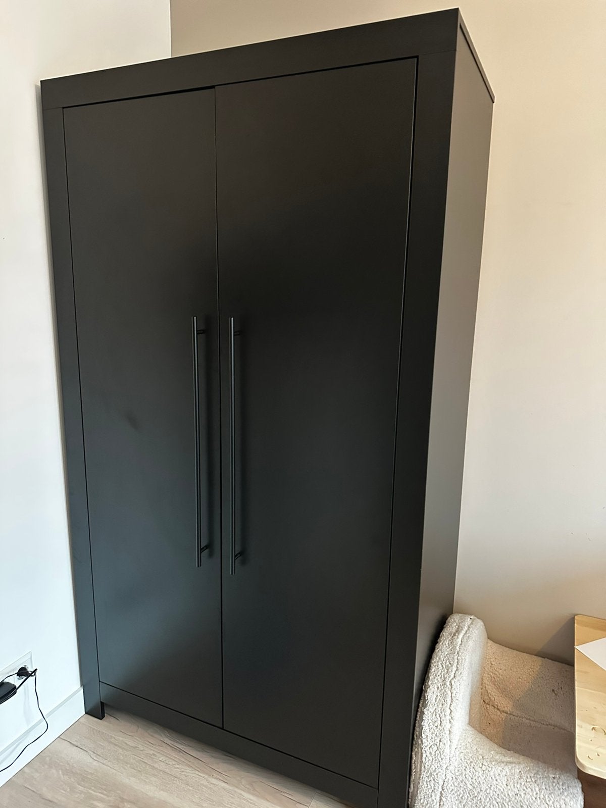 Europe Baby Vittoria III Kledingkast 2-Deurs zwart, Ophalen, Gebruikt, Kast, 50 tot 70 cm