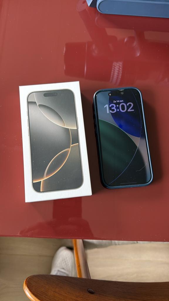 Apple iPhone 16 Pro - 128GB Natural Titanium, Telecommunicatie, Mobiele telefoons | Apple iPhone, IPhone 16 Pro, 128 GB, Ophalen of Verzenden
