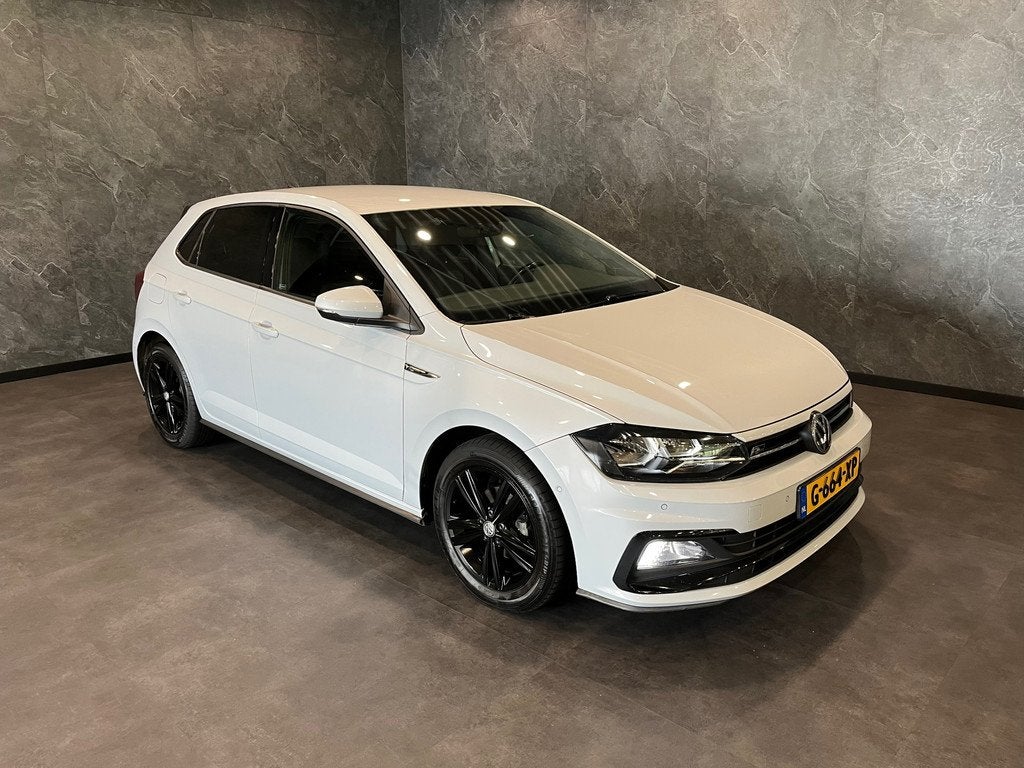 Volkswagen Polo 1.0 TSI R LINE CAMERA CARPLAY NAP, Auto's, Volkswagen, Voorwielaandrijving, Gebruikt, Euro 6, 95 pk