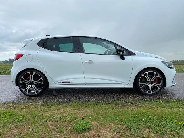 Renault Clio 1.6 R.S. Trophy 220pk/2015/165dkm, 1618 cc, Gebruikt, Euro 6, 4 cilinders