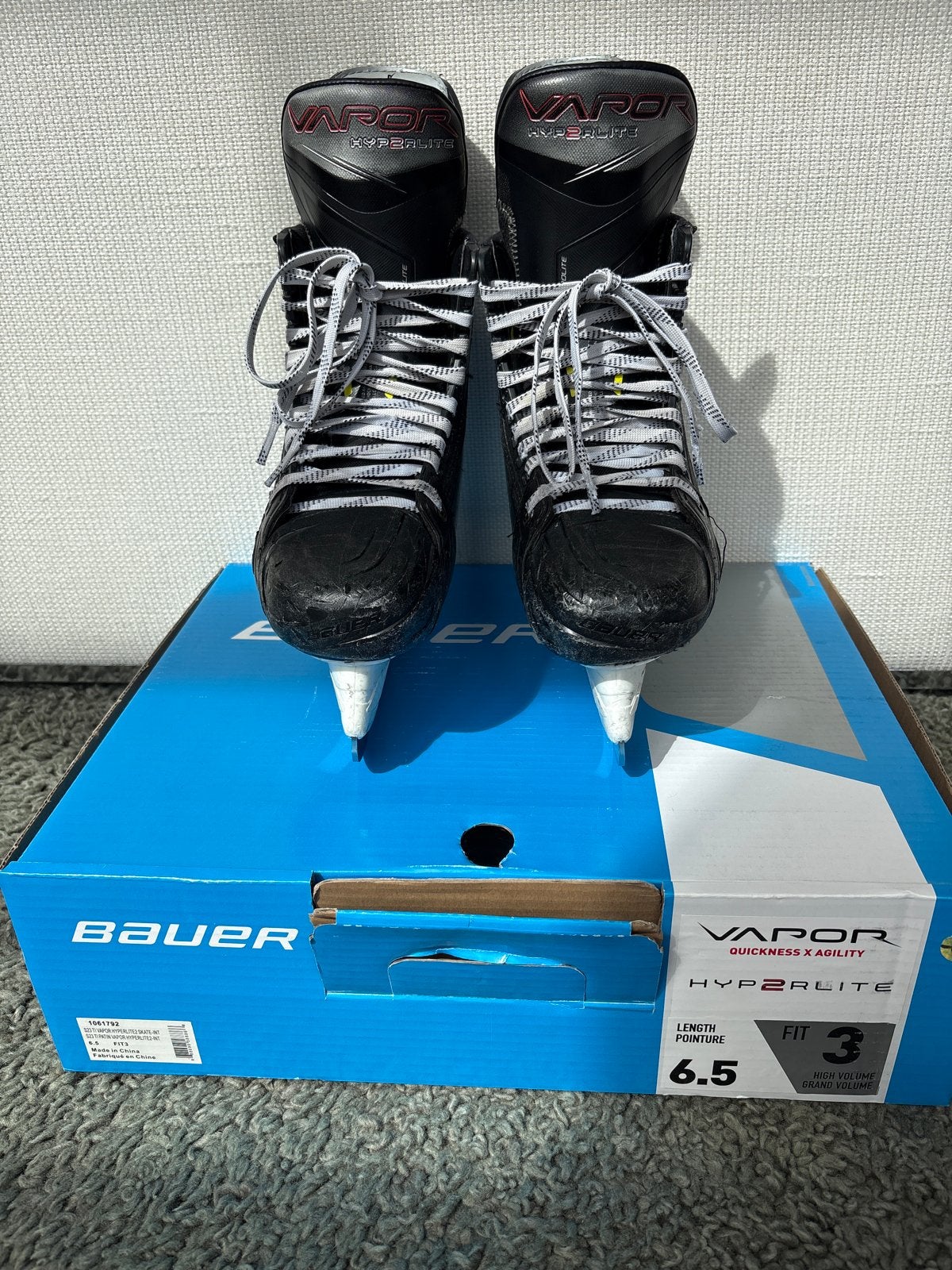 Bauer Vapor Hyperlite 2 ijshockeyschaatsen - Maat 6.5, Gebruikt, Bauer, Ophalen of Verzenden, IJshockeyschaatsen