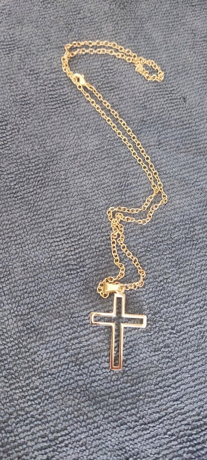 Prachtige Goudkleurige Ketting met Jezus Kruis, Ophalen of Verzenden