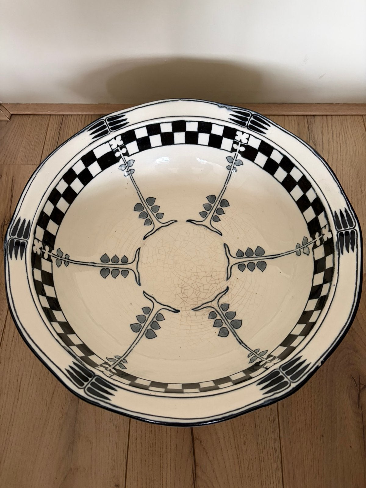 Antieke wasschaal zwart wit Royal Doulton “Caryl”, Antiek en Kunst, Ophalen