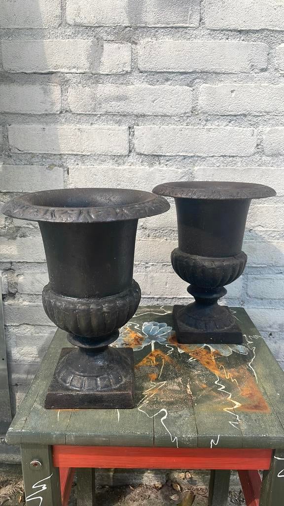 Tuinvaas gietijzer, Tuin en Terras, Tuinvazen, Ophalen of Verzenden, Zo goed als nieuw