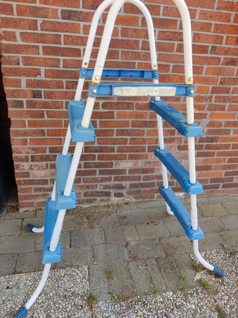 Zwembad trapje 3 treden, Ophalen