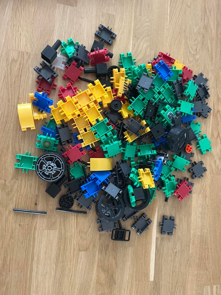 169 Clicstoys met 2 instructieboekjes, Ophalen, Gebruikt, Overige merken