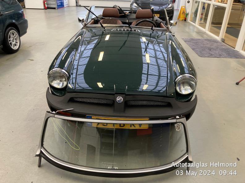 MGB 1.8 groen met overdrive, foto 8