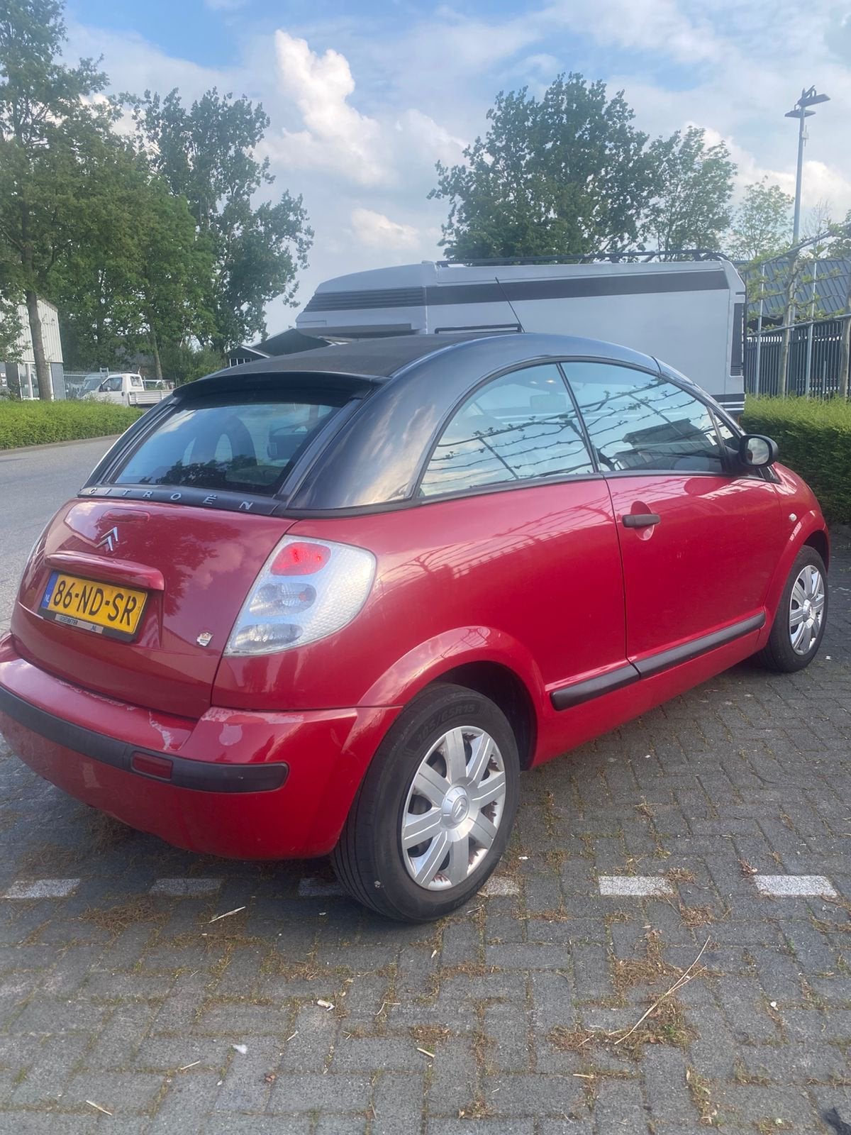 Citroën C3 1.6 I 16V Pluriel Sensodrive 2003 Rood, Auto's, 15 km/l, 4 cilinders, Cabriolet, 4 stoelen