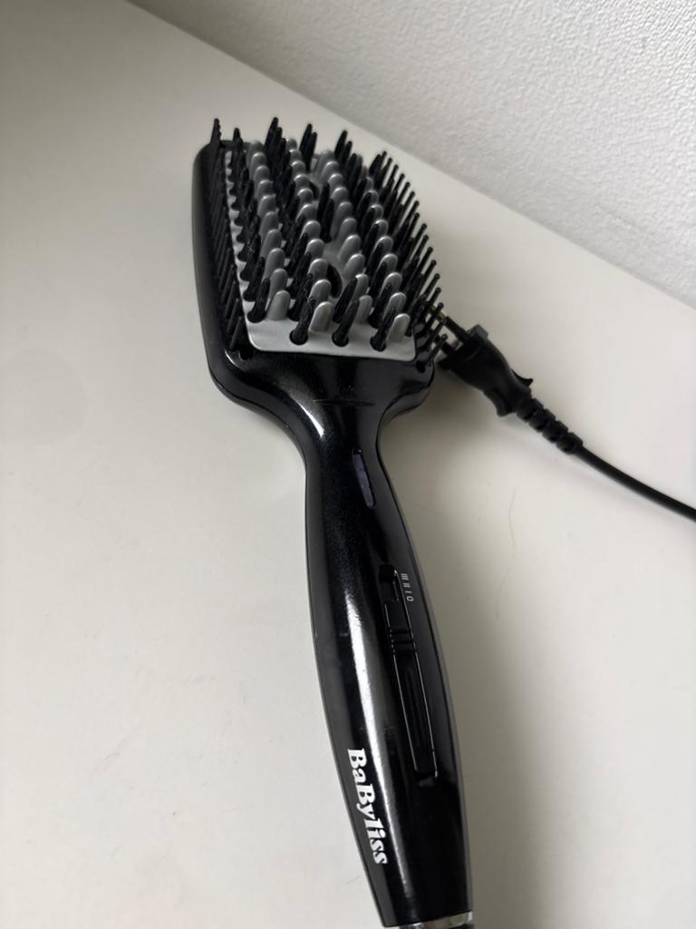 BaByliss Stijborstel - Haarborstel met warmtefunctie, Ophalen of Verzenden, Zo goed als nieuw, Krultang of Stijltang