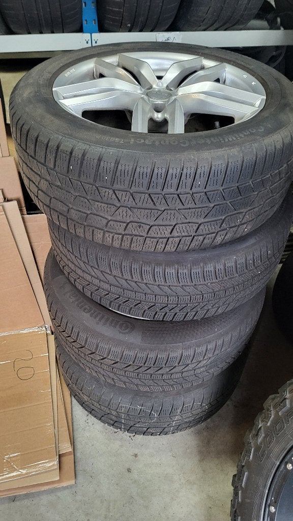 Conti Winterbanden met velgen  VW Tiguan 235/55 R18, Ophalen, 18 inch, Gebruikt, Banden en Velgen
