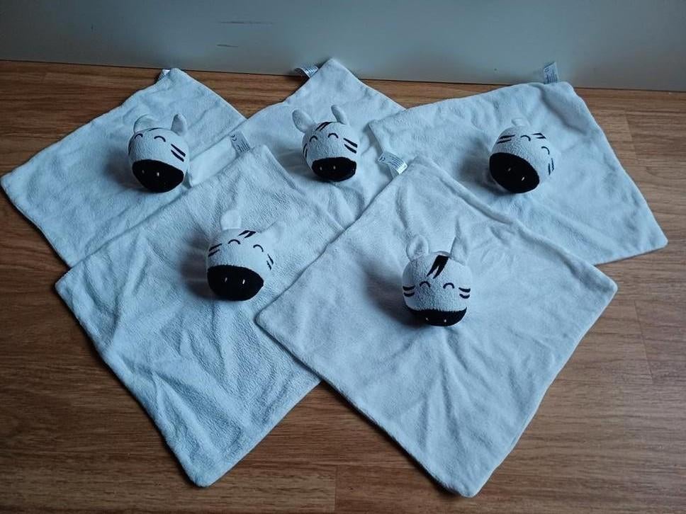 Doekje zebra knuffeldoekje bambino kruidvat, Kinderen en Baby's, Speelgoed | Knuffels en Pluche, Ophalen of Verzenden, Zo goed als nieuw