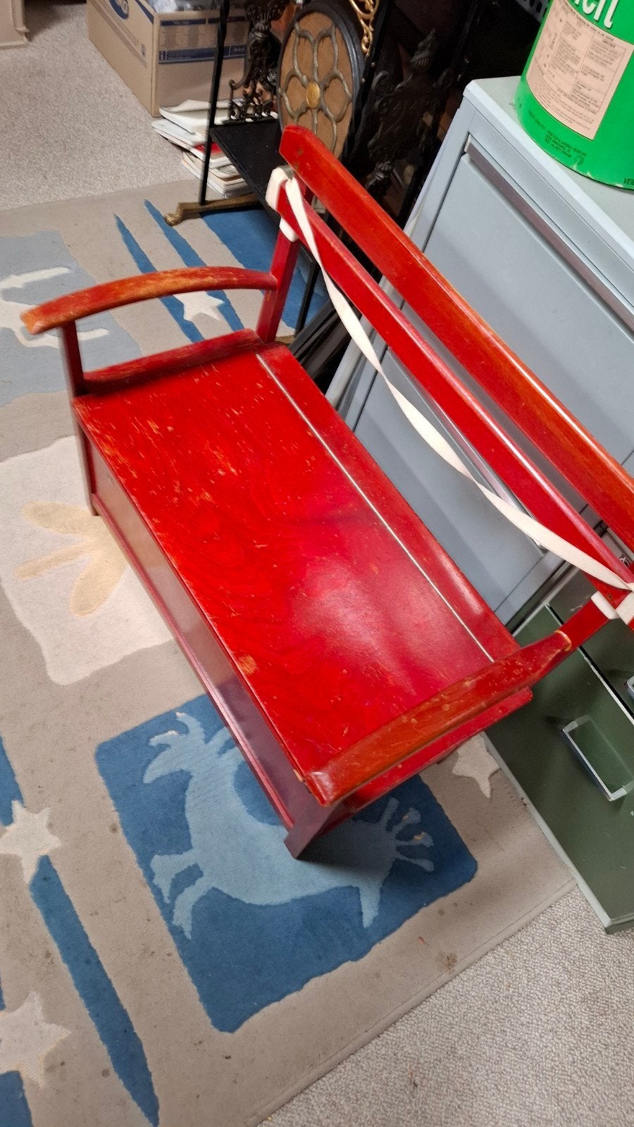 Rode houten bank met opbergruimte, Antiek en Kunst, Ophalen