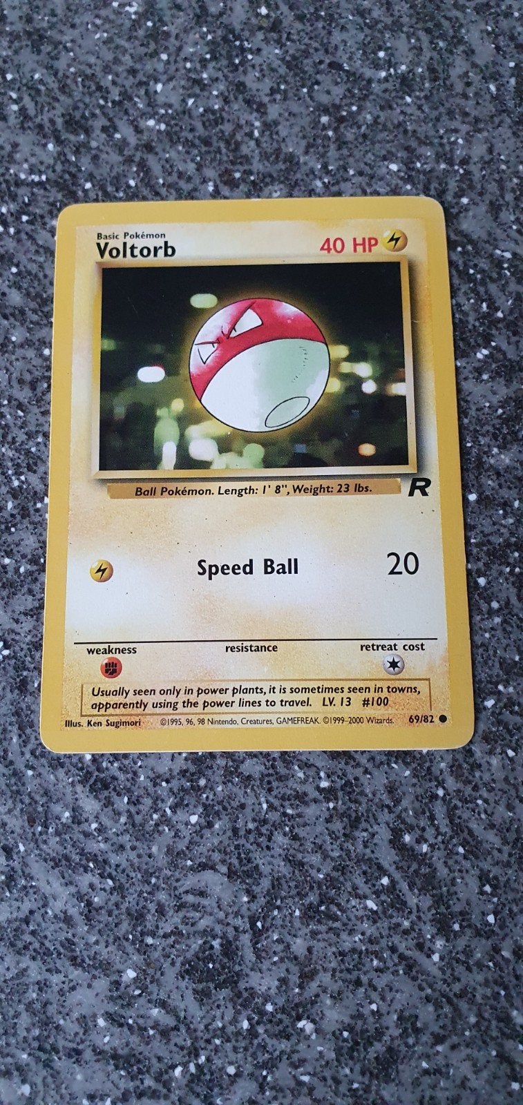 Voltorb 69/82 Team Rocket WOTC 1999-2000 Pokémon Kaart, Ophalen of Verzenden