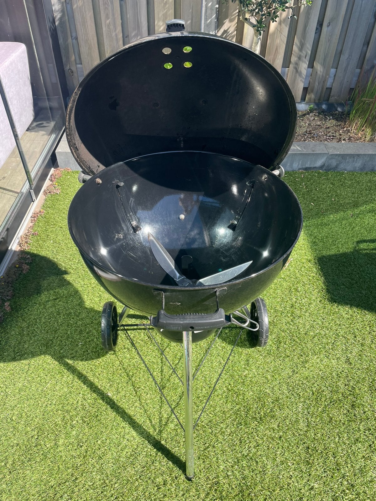 Weber master met pizza bord en hoes, Ophalen, Gebruikt, Met accessoires