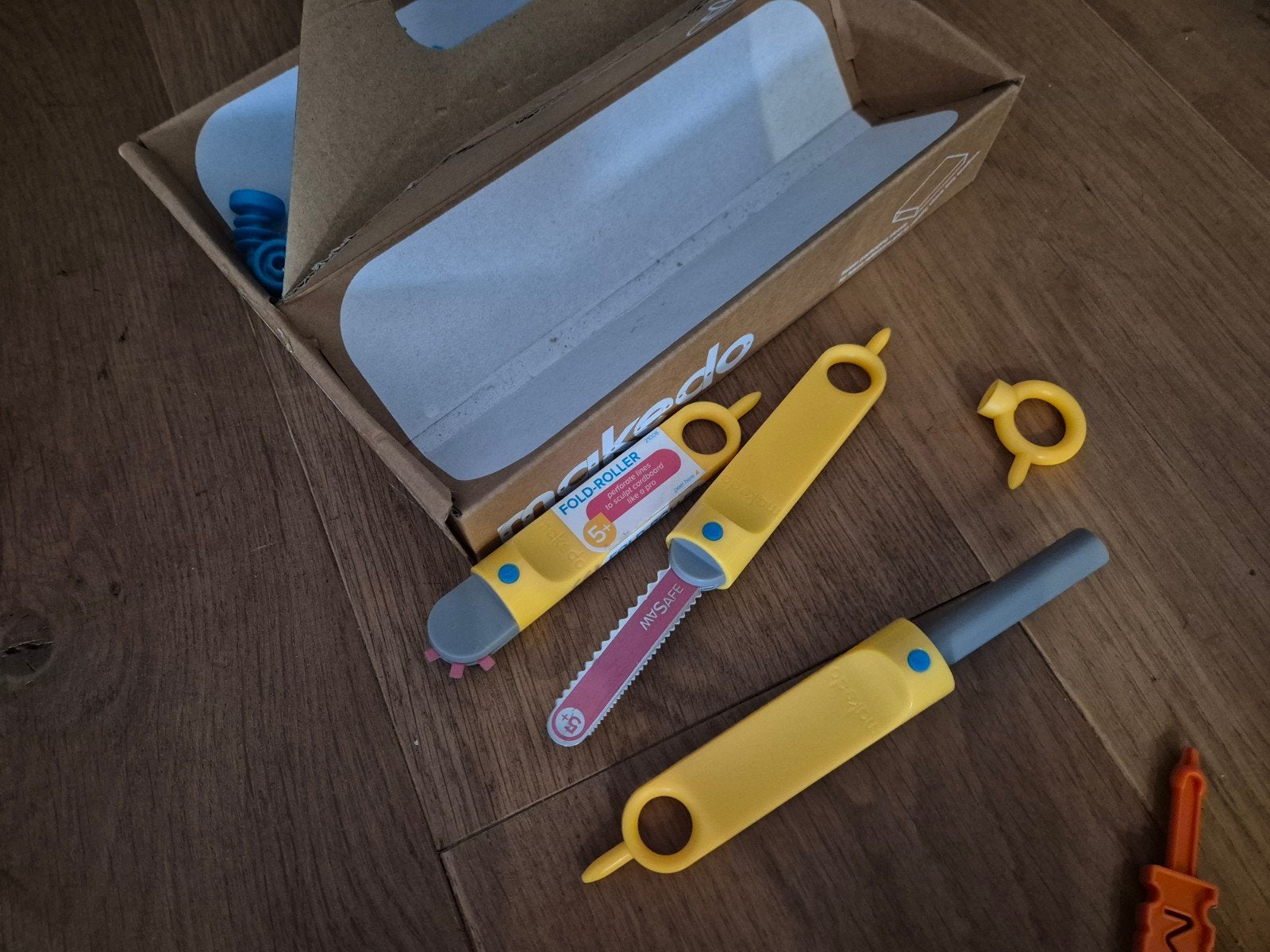 Makedo Toolkit - Knutselset, Ophalen of Verzenden, Gebruikt, Knutselen