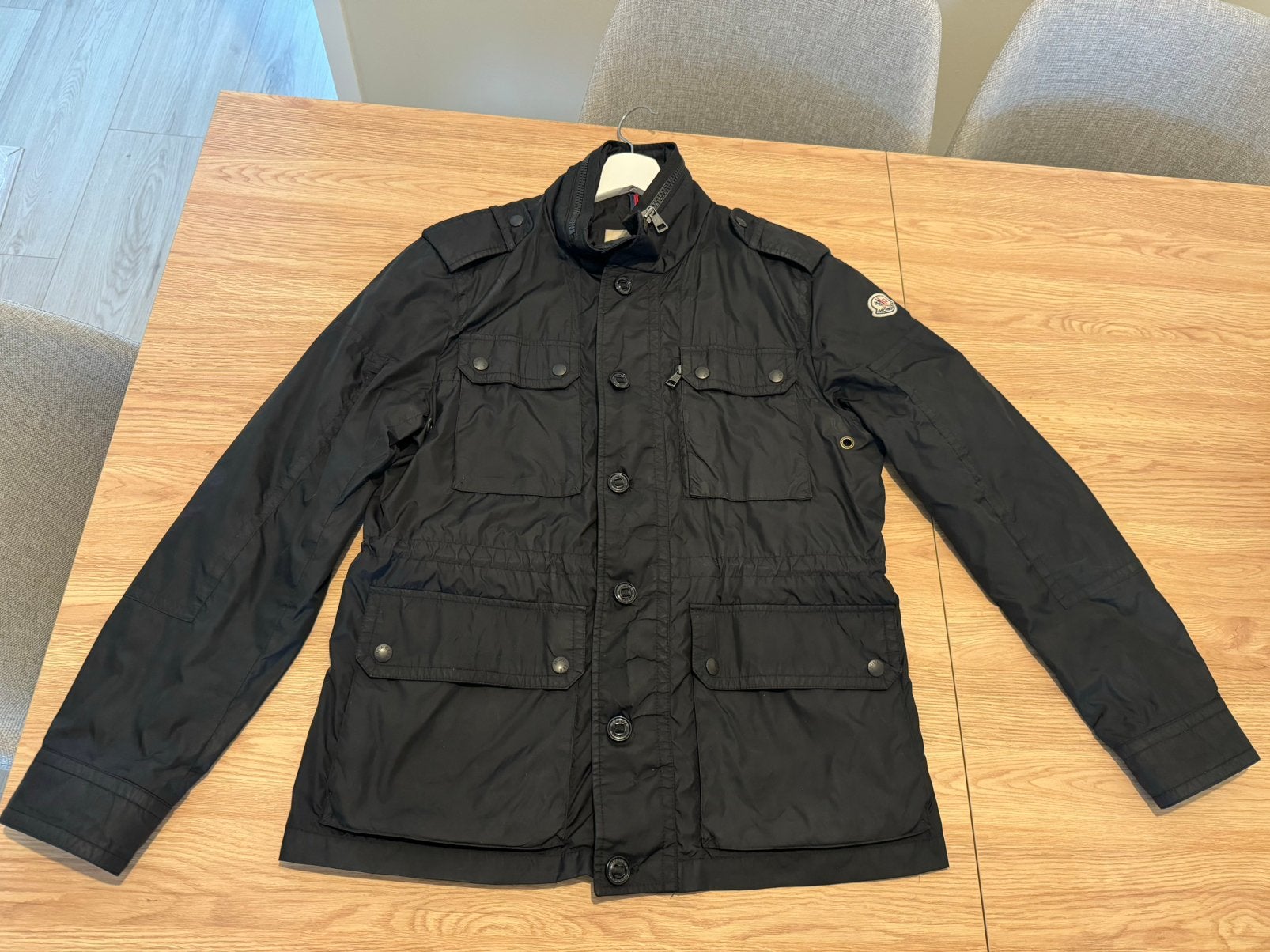 Moncler zomerjas CRISTIAN GIUBBOTTO maat M, Ophalen of Verzenden, Zo goed als nieuw, Maat 48/50 (M), Zwart