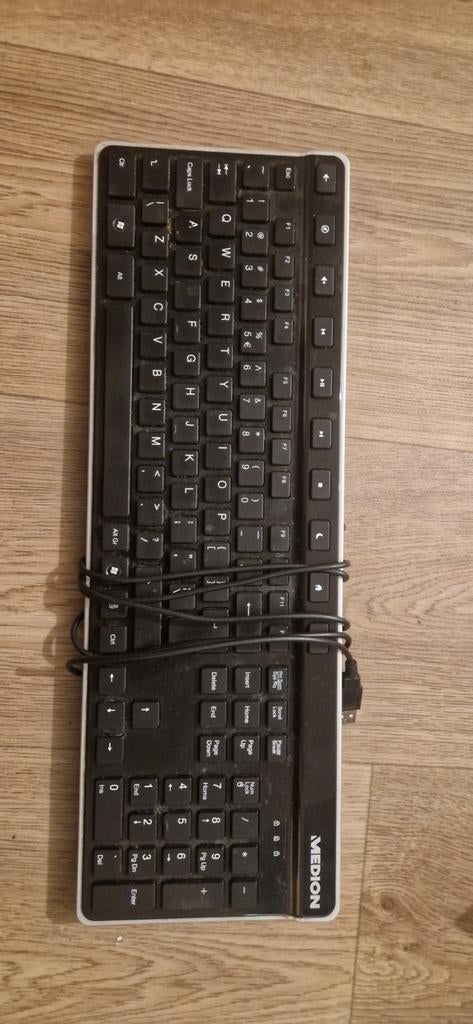 Medion bedraad toetsenbord - Werkt nog perfect!, Computers en Software, Toetsenborden, Gebruikt, Medion, Ophalen of Verzenden
