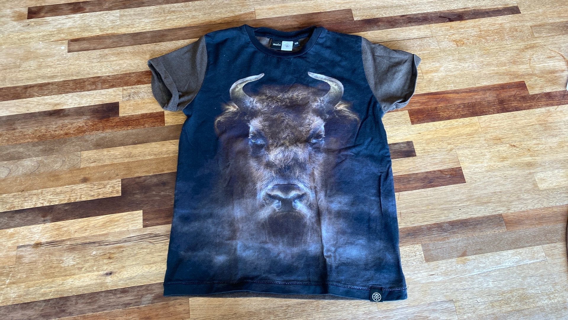 Molo t shirt Stier maat 128, Ophalen of Verzenden, Tweedehands, Overige typen