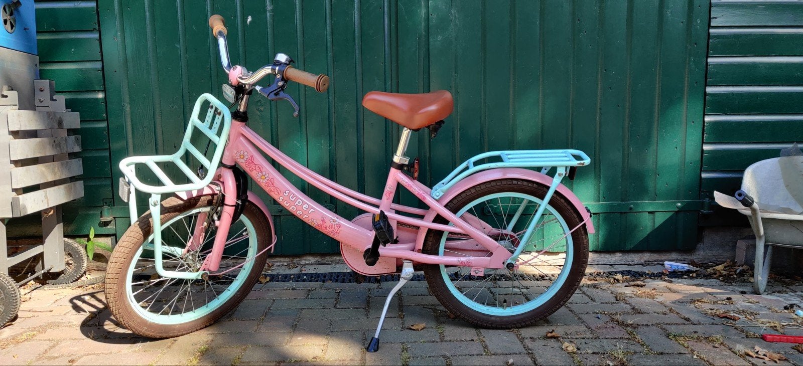 Roze kinderfiets Super Super Lola 18 inch, Fietsen en Brommers, Fietsen | Kinderfietsjes, Ophalen, 16 tot 20 inch, Gebruikt, Onbekend