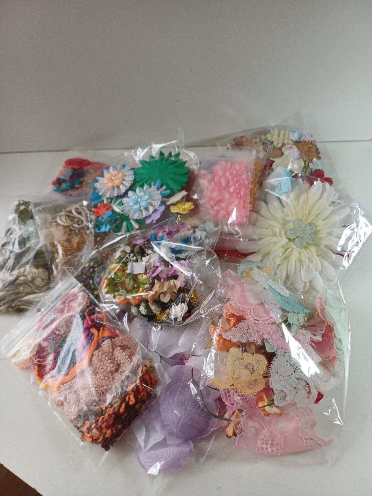 Knutselbloemen, kantjes, bandjes etc., Ophalen of Verzenden, Nieuw