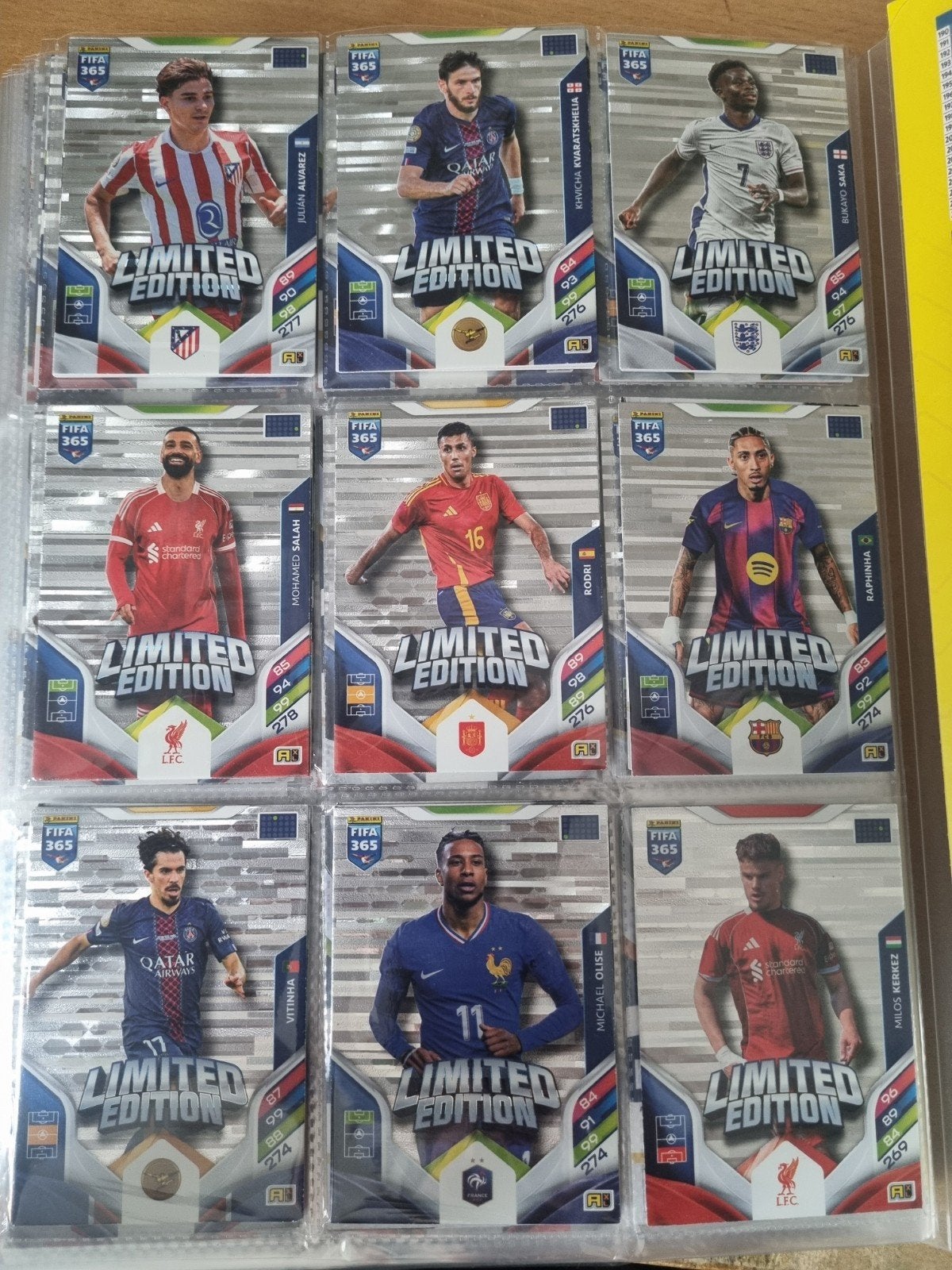Panini Adrenalyn xl Fifa 365 2026 Limited Edition cards, Hobby en Vrije tijd, Stickers en Plaatjes, Ophalen of Verzenden, Zo goed als nieuw