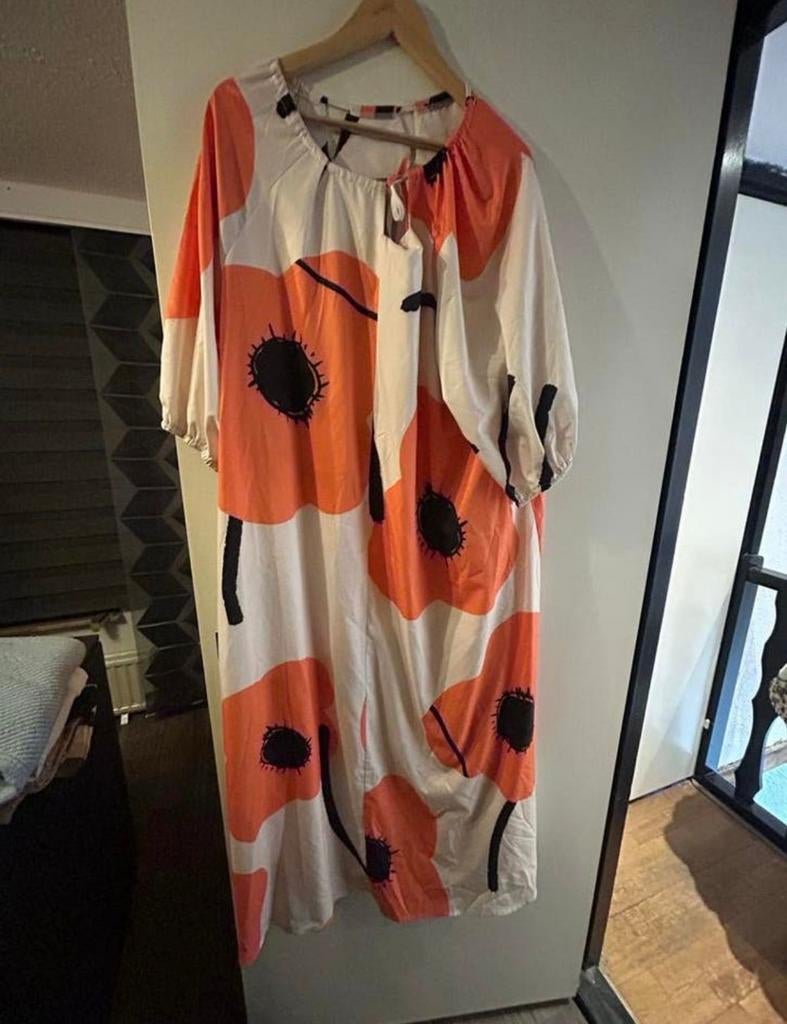Shein Curve Jurk met Oranje Bloemenprint - Maat 2XL, Maat 46/48 (XL) of groter, Oranje, Ophalen of Verzenden, Zo goed als nieuw