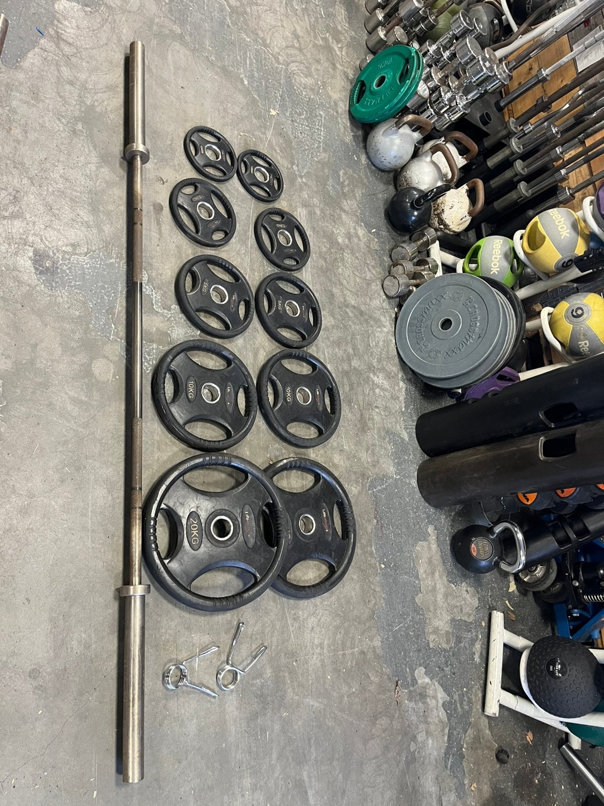 Lifemaxx olympische halter schijven met stang, Ophalen, Halterset, Schijven, Gebruikt