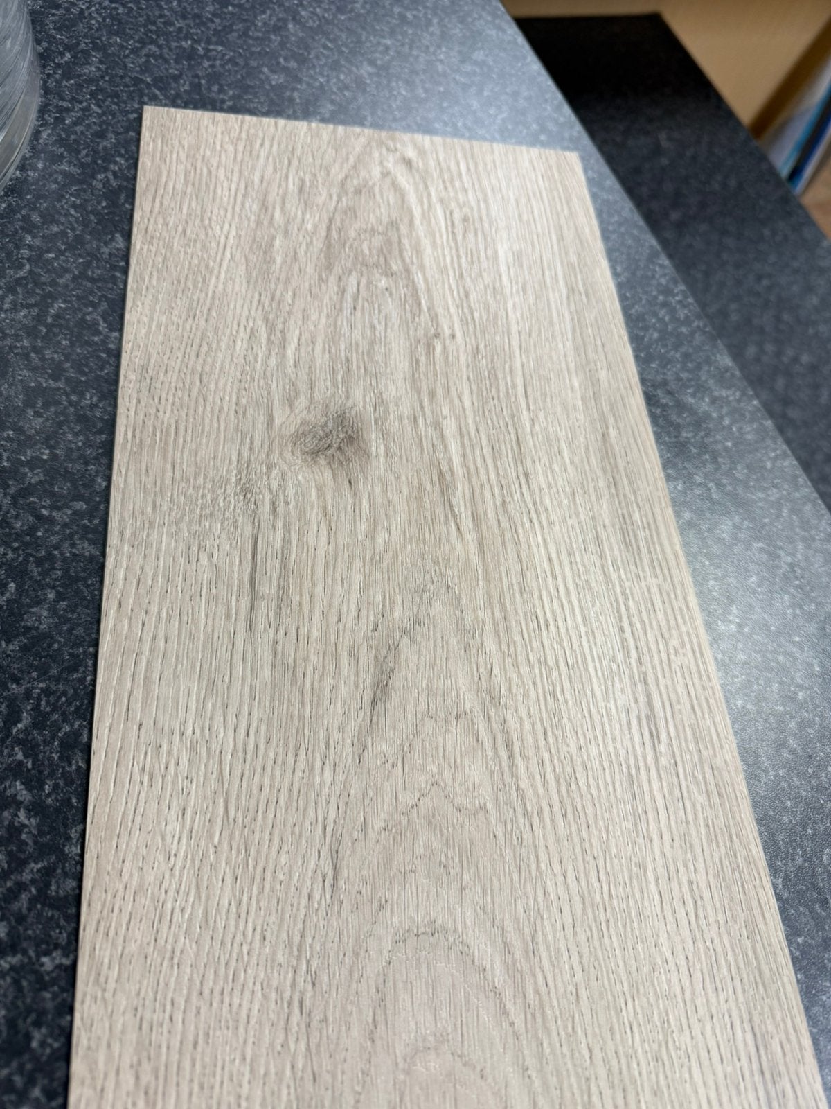16.00 mtr/2 Plak PVC RESTANT GRIJS BEIGE, Ophalen, Overige typen, Nieuw, Bruin