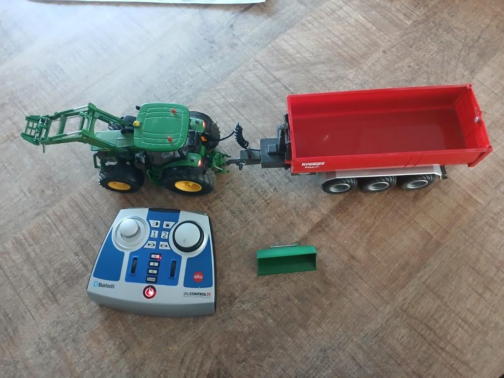 Siku Control 1:32 Tractor met aanhanger - Werkt perfect!, Overige merken, Gebruikt, 1:32 tot 1:50, Overige typen