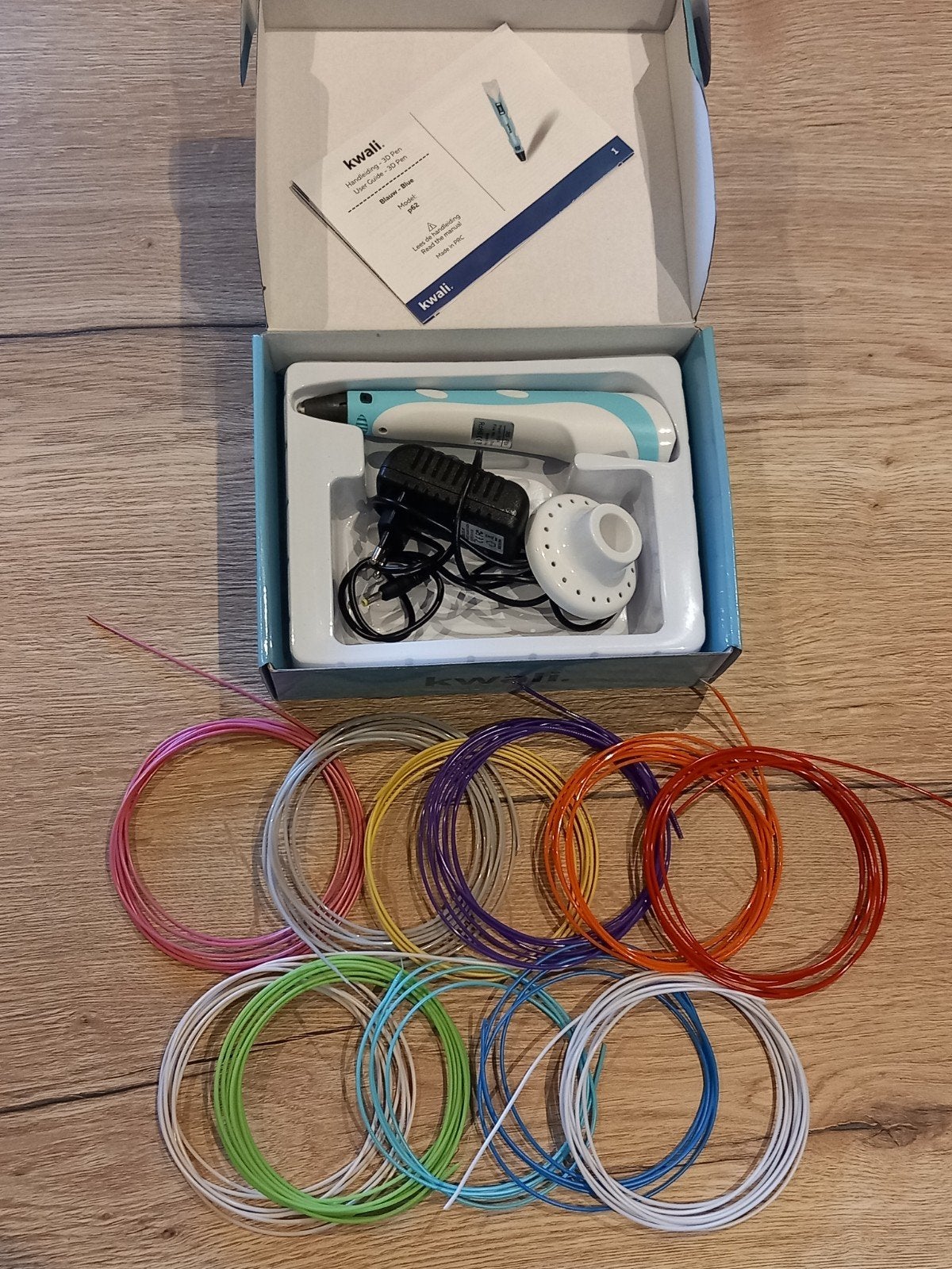 Kwali 3D Pen met filament, Ophalen of Verzenden, Zo goed als nieuw