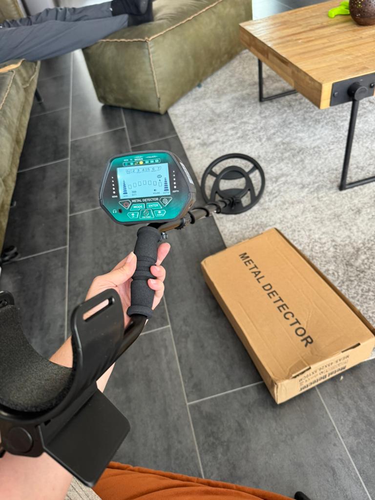 Nieuw in doos metaaldetector met LCD scherm waterdicht, Hobby en Vrije tijd, Metaaldetectors, Overige merken, Meer dan 30 cm, Nieuw