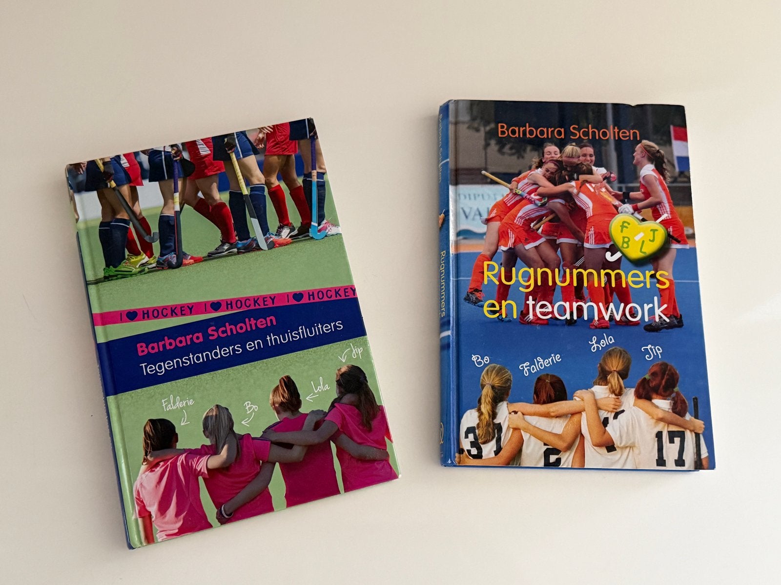 2 Hockeyboeken Barbara Scholten, Ophalen of Verzenden, Gelezen, Fictie algemeen