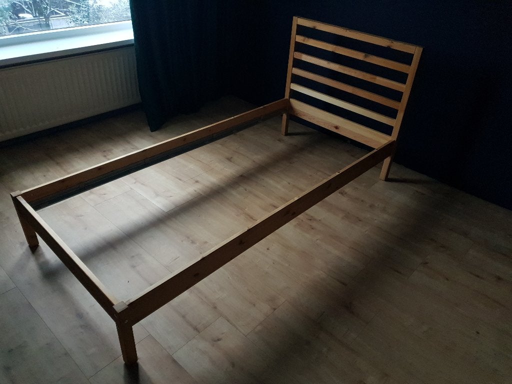 Bed frame Tarva 90x200, Ophalen, Gebruikt, 90 cm, 200 cm