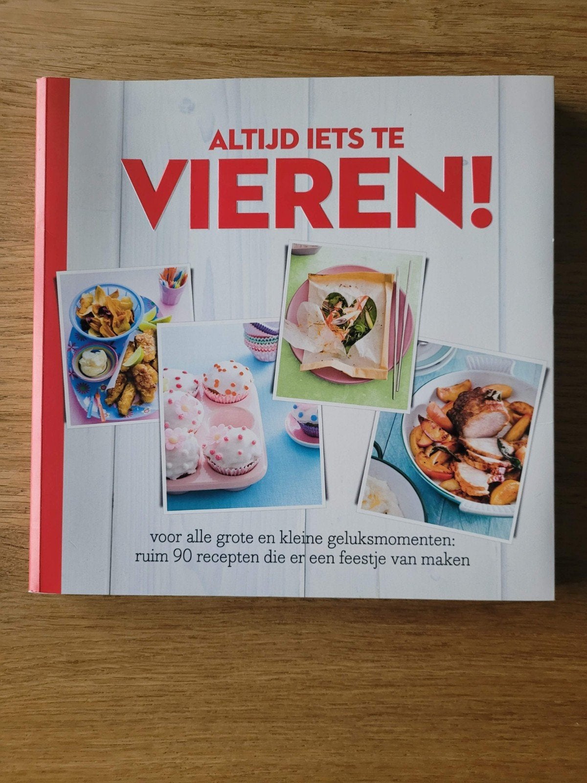 altijd iets te vieren kookboek, Boeken, Ophalen of Verzenden, Zo goed als nieuw, Nederland en België, Taart, Gebak en Desserts