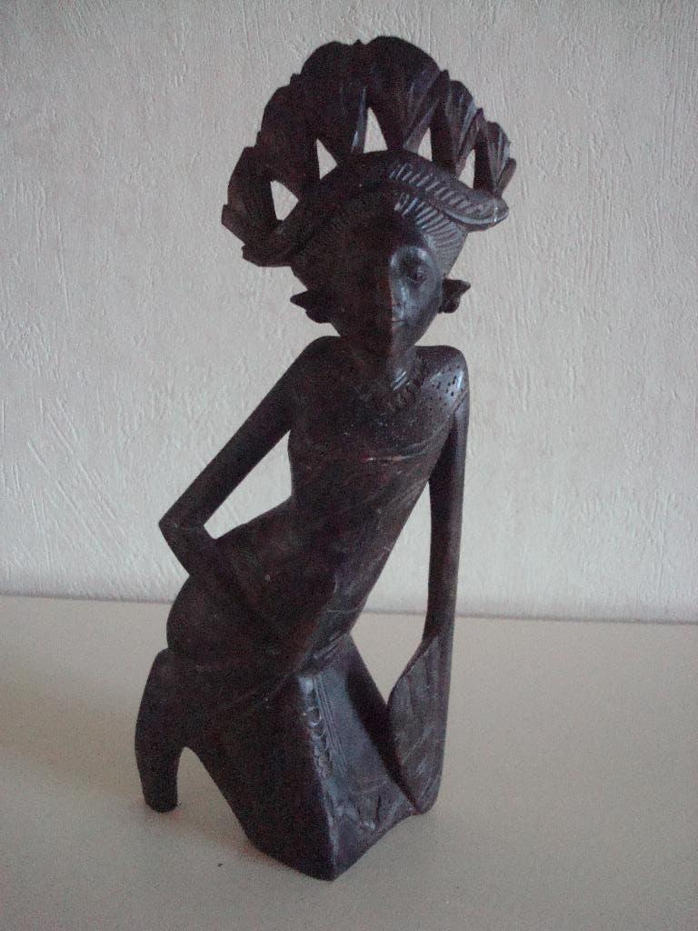 Houtsnijwerk damesfiguur, Antiek en Kunst, Ophalen of Verzenden, Hout, Houtsnijwerk, Vrouw