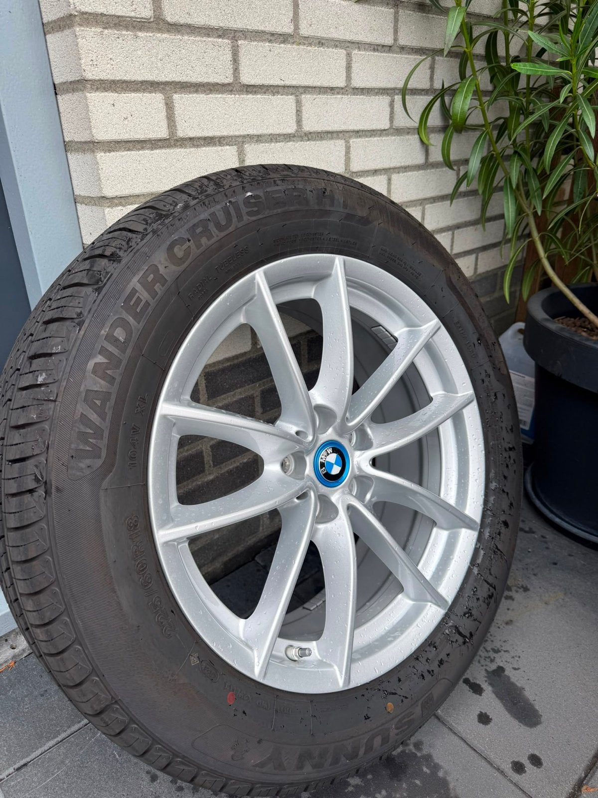 BMW Banden en Velgen - 225/60R18 Zomerbanden, Ophalen, Zo goed als nieuw