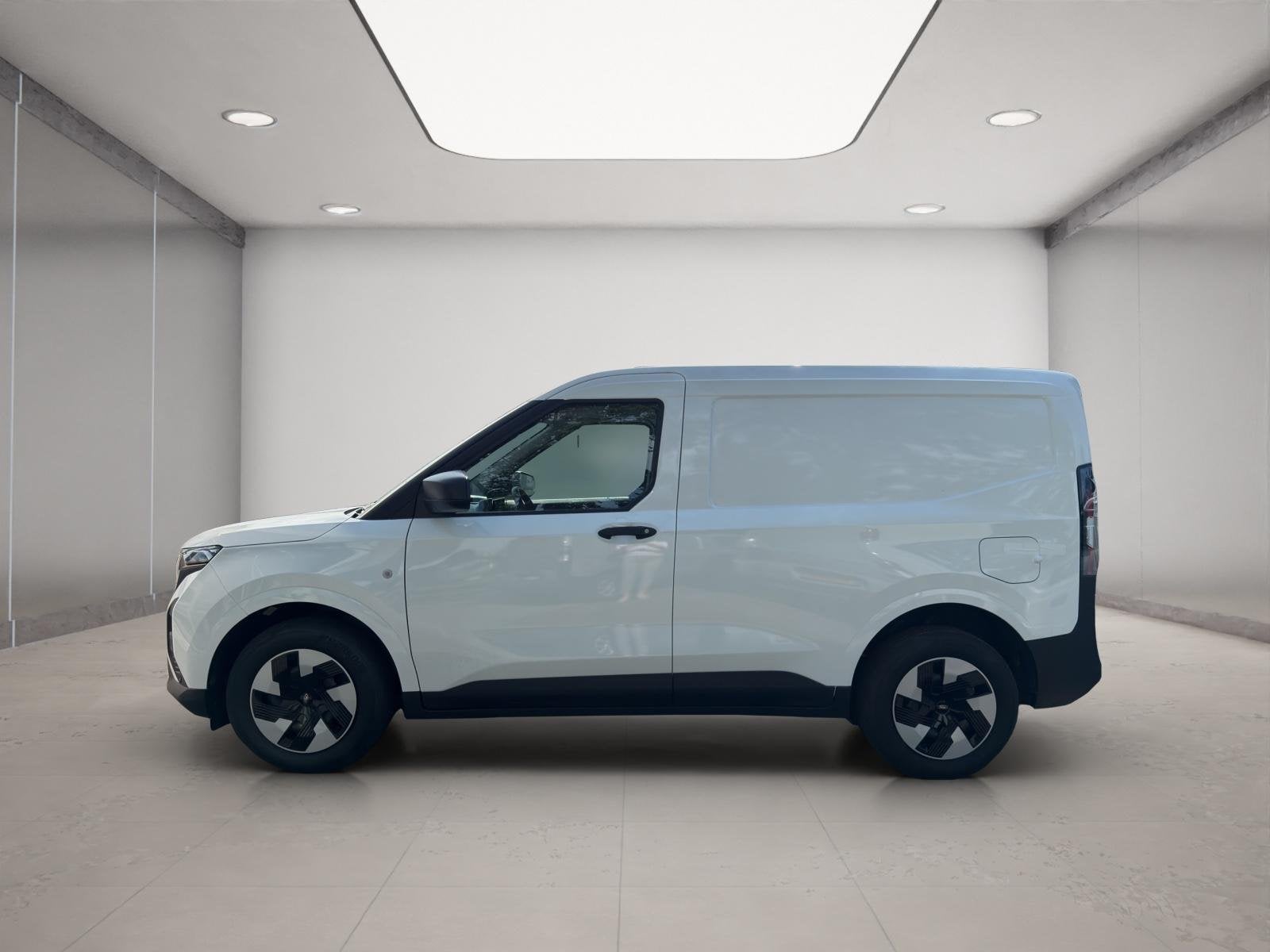 Ford E-Transit Courier Trend 47 kWh | Trekhaak | Reservewiel, 12 maanden, 1524 kg, Nieuw, 301 km