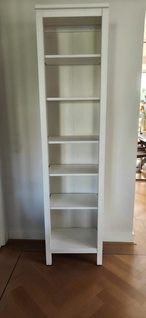 Hemnes boekenkast wit, Ophalen, Met plank(en), Gebruikt, 50 tot 100 cm