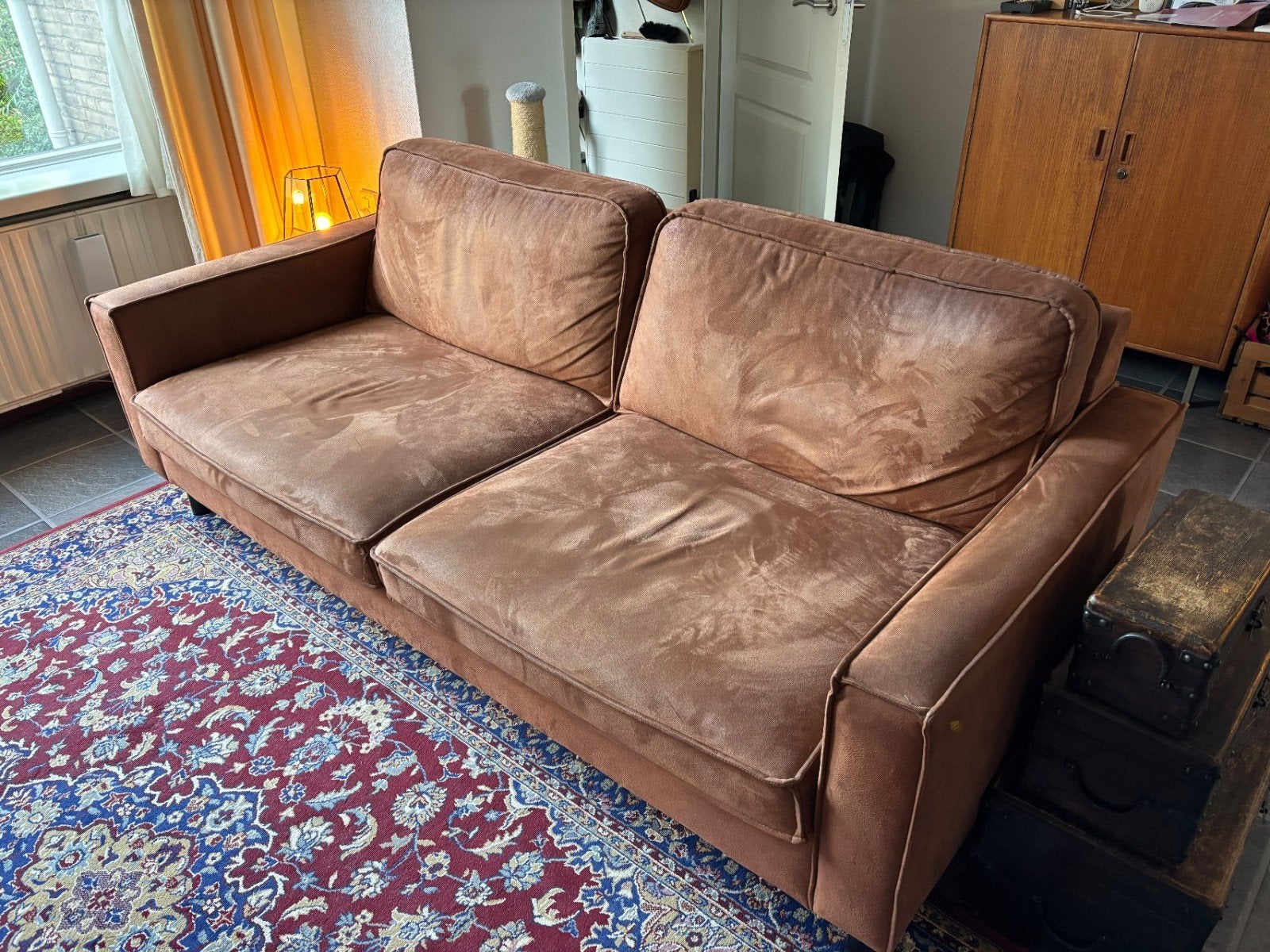 GRATIS Bruine tweepersoonsbank, Ophalen, Modern, Comfortabel, Gebruikt, Tweepersoons