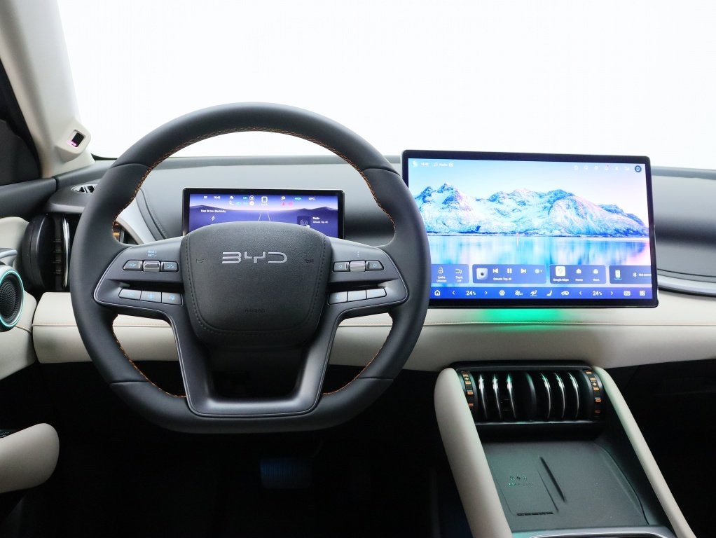 BYD Atto 3 EVO Design 74.8 kWh | Byd Dealer | Stoelverwarmin, Auto's, 0 cilinders, Beige, Leder, Nieuw
