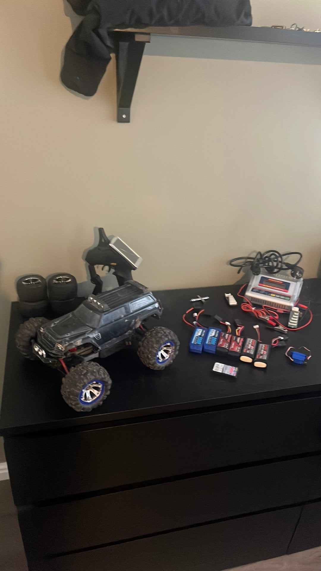 Traxxas 1/16 E-Revo VXL 4WD afstandbestuurbare auto (55km/u), Gebruikt