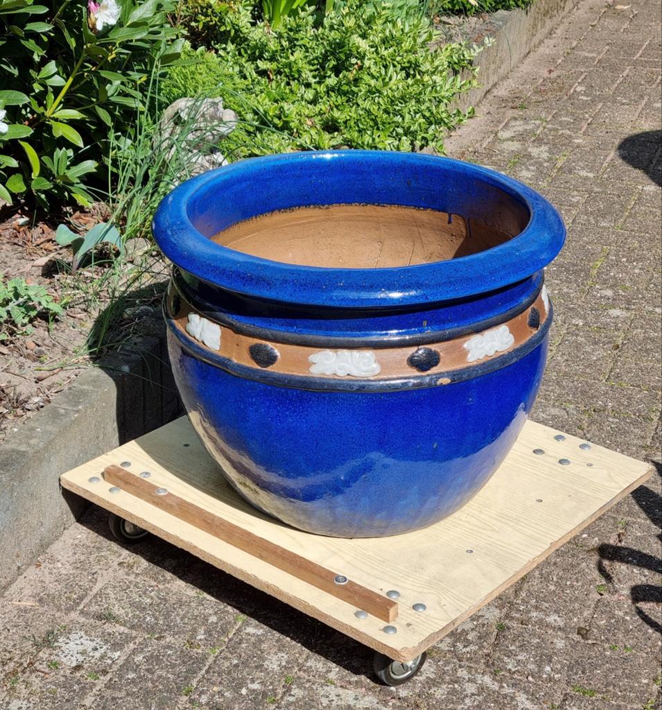 Grote plantenbak  53 cm  Prachtig blauw met decorrand, Tuin en Terras, Bloempotten, Ophalen, 40 cm of meer, Rond, Zo goed als nieuw