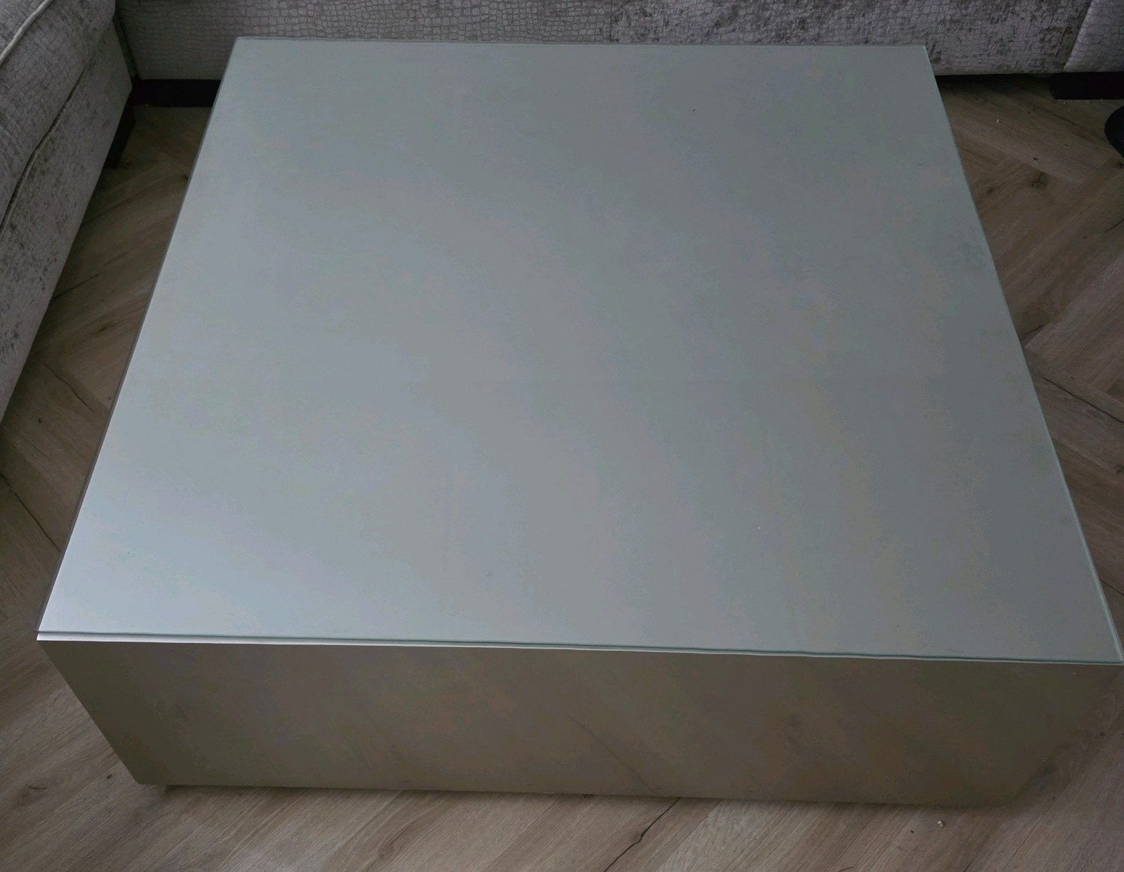 Salontafel 1x1 meter  Eric Richmond stijl met glasplaat, Ophalen, 50 – 75, 50 tot 100 cm, Vierkant