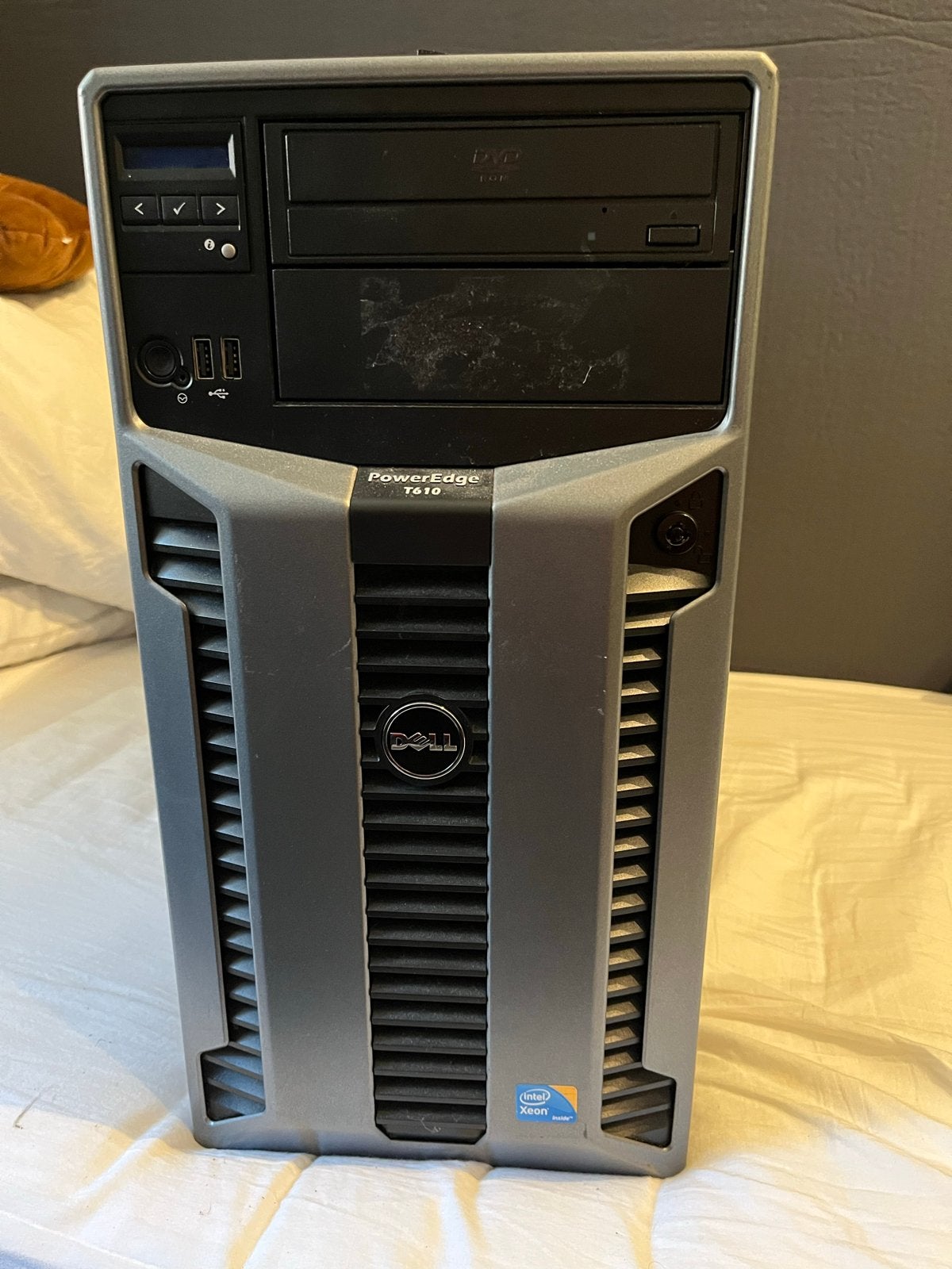 Dell PowerEdge T610 Server - Dubbele Voeding, Ventilator, Computers en Software, Ophalen, Gebruikt, 64 GB, 2 tot 3 Ghz