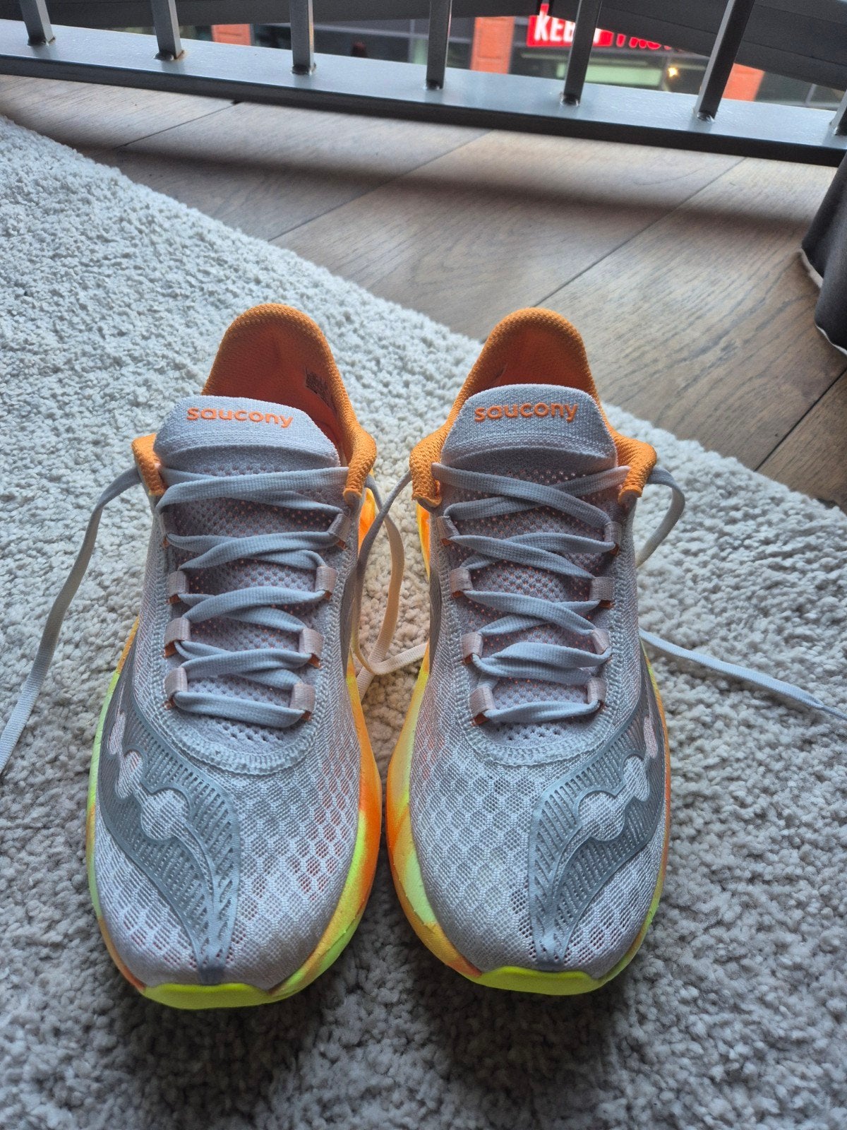Saucony Endorphin Pro 4 Dames (Maat 40), Hardloopschoenen, Zo goed als nieuw, Hardlopen, Saucony