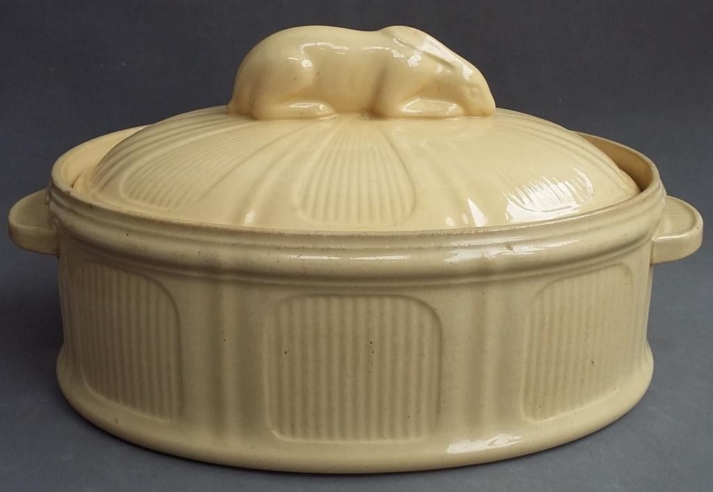 Omstreeks1880 VROEGE Pate Bak Pot Konijn Haas op het deksel, Ophalen of Verzenden