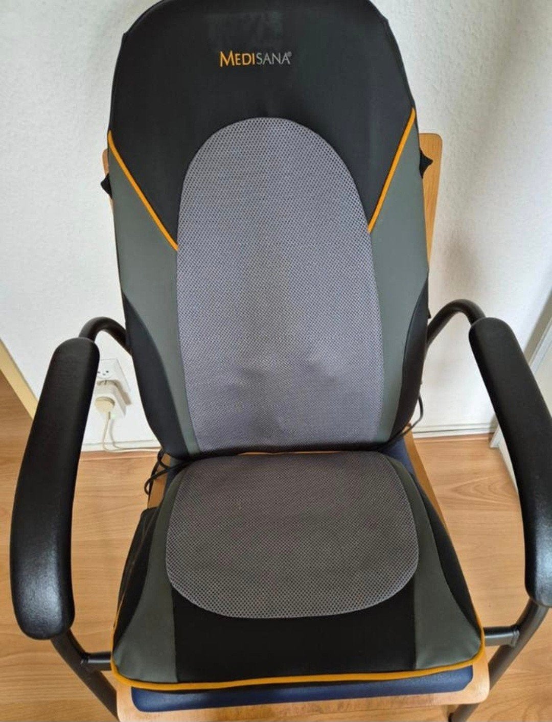 Medisana MC 825 Shiatsu Massage Stoelovertrek, Ophalen, Zo goed als nieuw, Massagestoel of Kussen