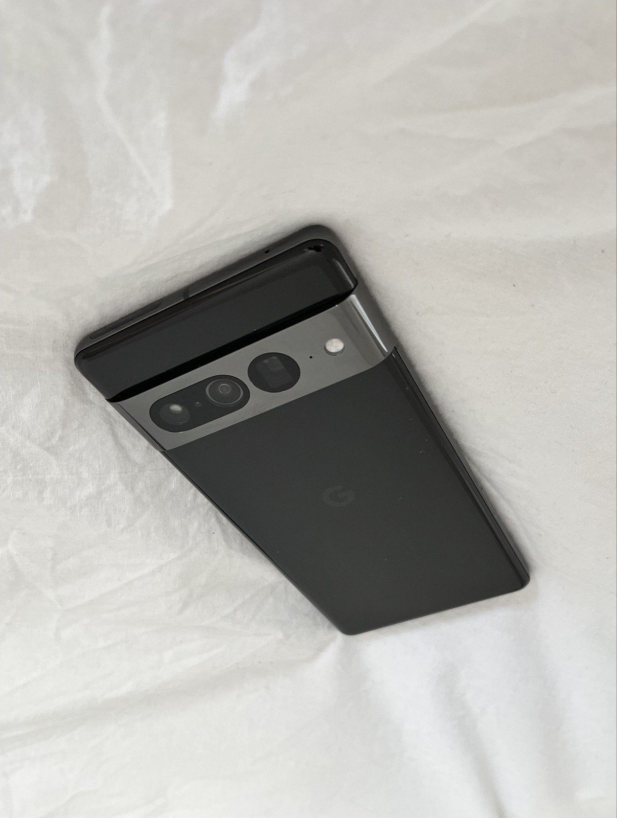 Foto 3 van Google Pixel 7 Pro - Uitstekende staat met doos en hoesje