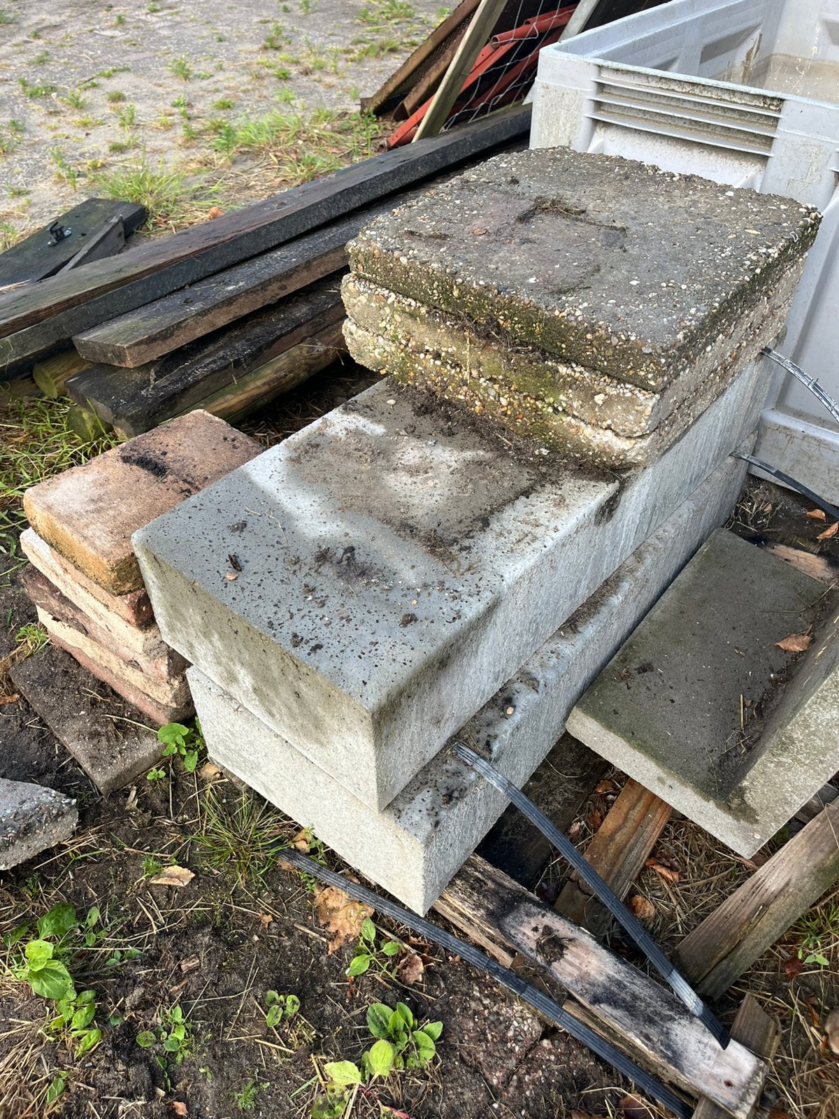 Betonnen stenen/blokken, Doe-het-zelf en Verbouw, Metselstenen, Ophalen, Beton