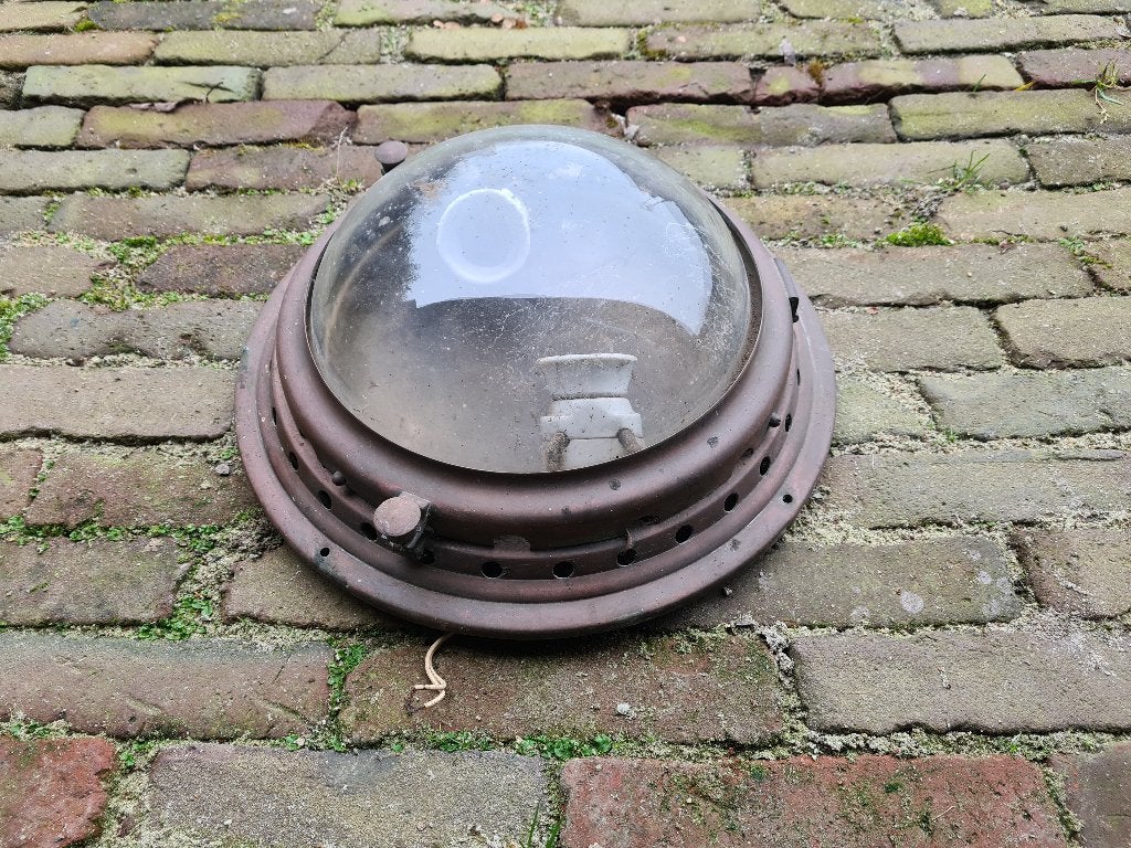 Antieke plafonniere Doorsnede 34 cm Het is een koperen lamp, Ophalen